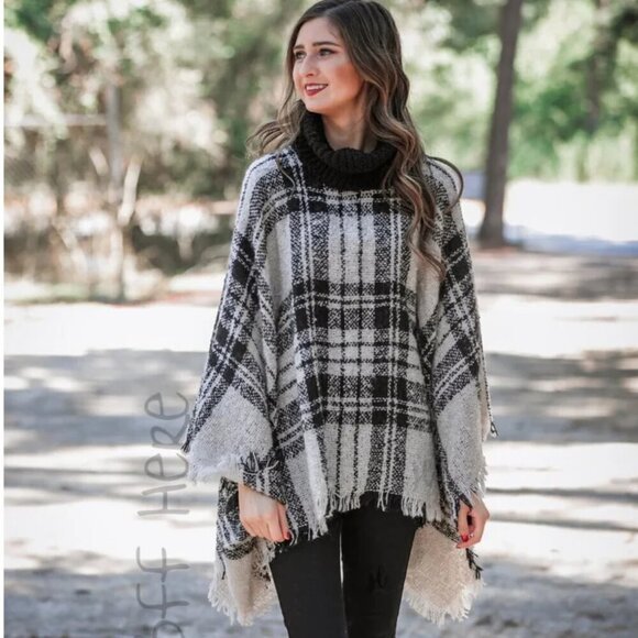 Fuzzy Soft Light Weight Chunky Turtleneck Plaid Gingham Kaftan Poncho Sweater - Picture 1 of 9